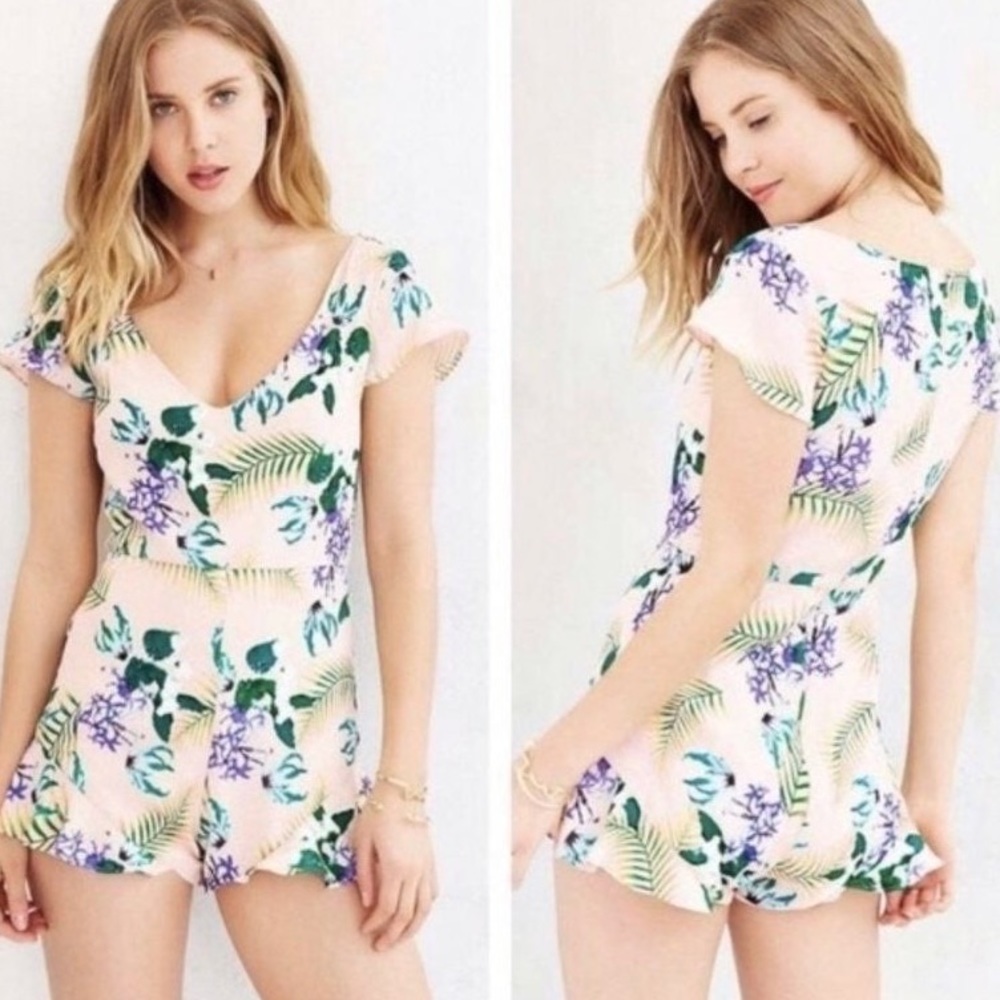 For Love and Lemons Romper Pina Colada Floral Tropical Summer Creme Flirty XS